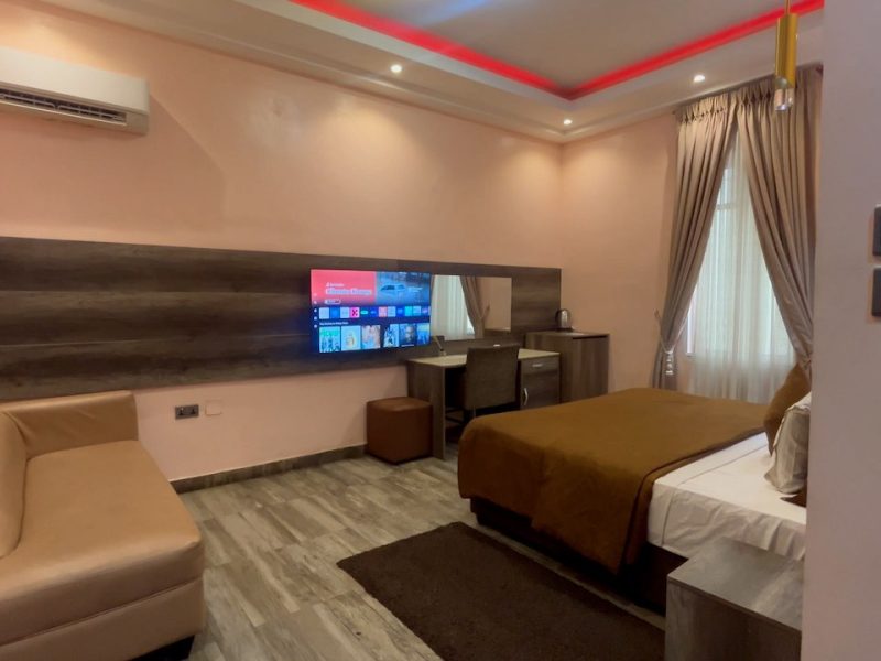 g51-the-hotel-bg1 g51-the-hotel-bg1